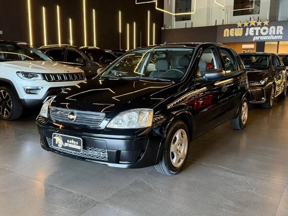CHEVROLET CORSA 1.4 MPFI MAXX 8V FLEX 4P MANUAL CHEVROLET CORSA 1.4 MPFI MAXX 8V FLEX 4P MANUAL